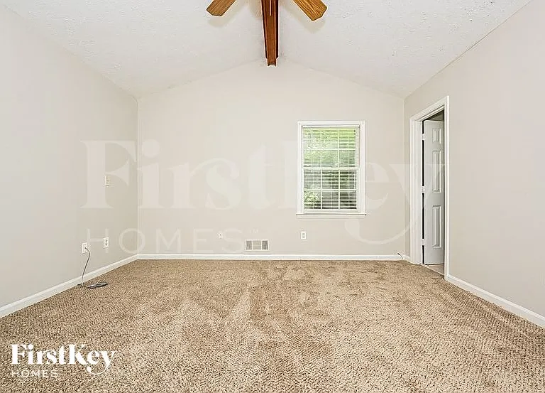1247 Mountain Dr NE — Photo 7