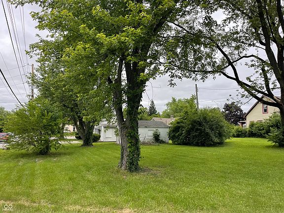 2nd image of 3601 N Emerson Ave