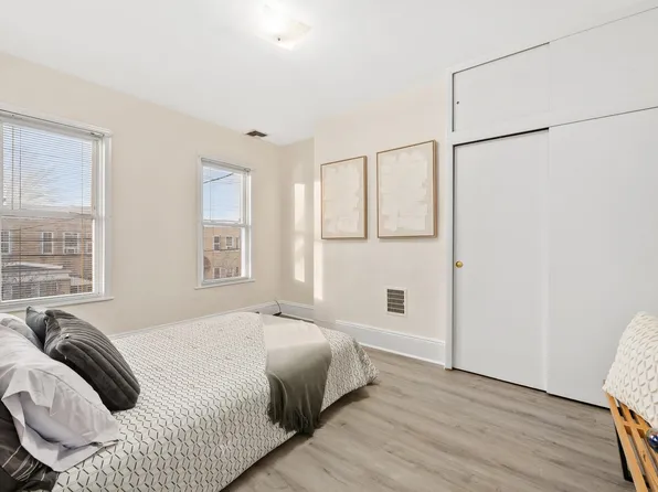 1610 West Street image 17 of 34