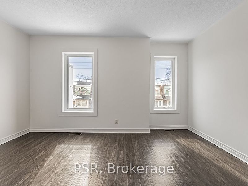 Toronto Townhouse for rent - 2 Bedrooms — photo 3