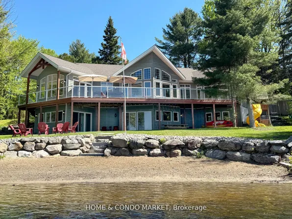 14 Charles Ave, McKellar, ON P2A 0B4