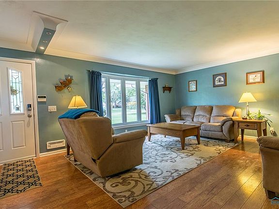 4th image of 4118 Graceway Dr