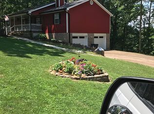 2340 Violette Dr, Soddy Daisy, TN 37379