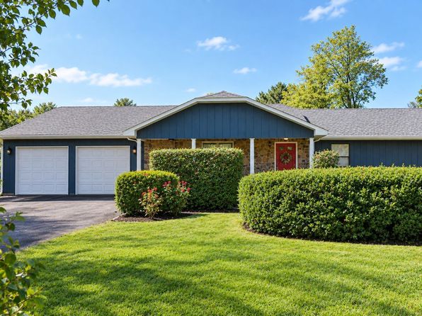 1122 Johnstown Rd