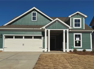 554 Hydrangea St, Seneca, SC 29678