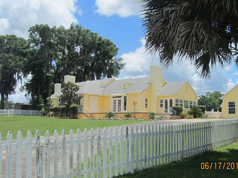 1st image of 405 E Duval St