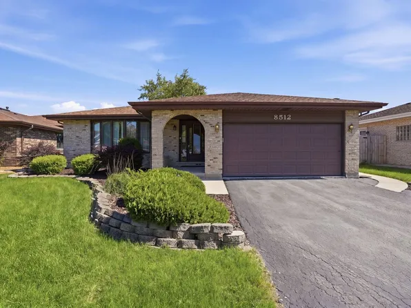 8512 161st Pl, Tinley Park, IL 60487