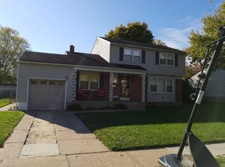 6 Lansdowne Rd, Burlington, NJ 08016