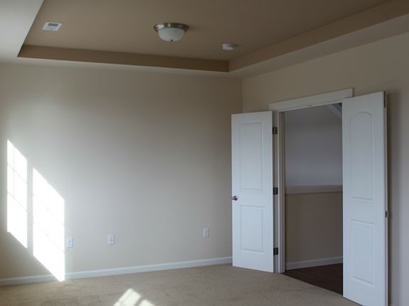 5th image of 2528 189th Street Ct E