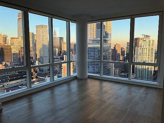 1st image of 885 6th Ave APT 39C