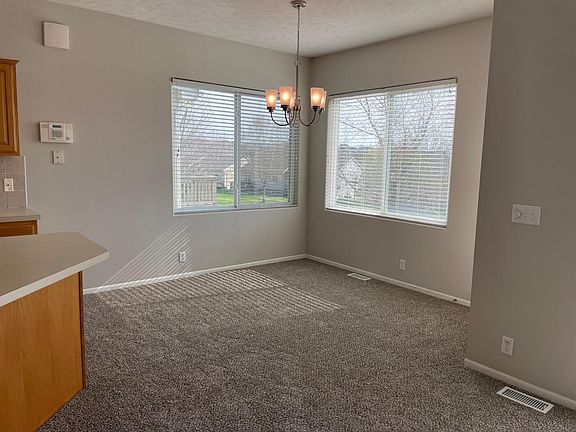 4th image of 5061 N 154th St