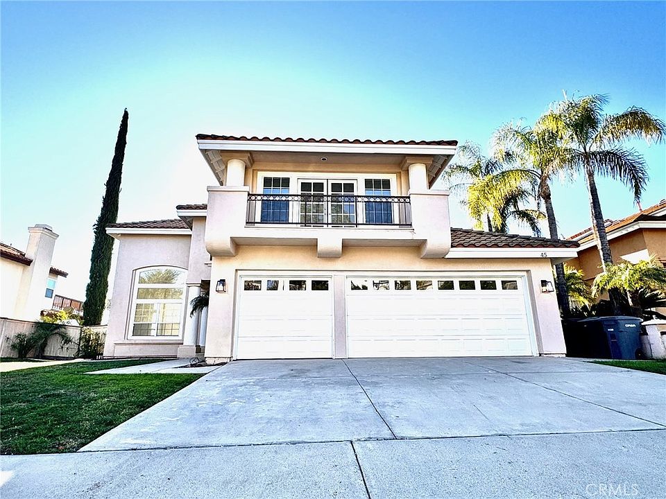 1st image of 45 Corte Madera