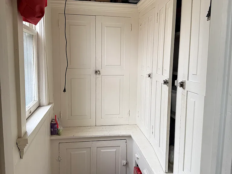 401 W Main St #1 — Photo 16