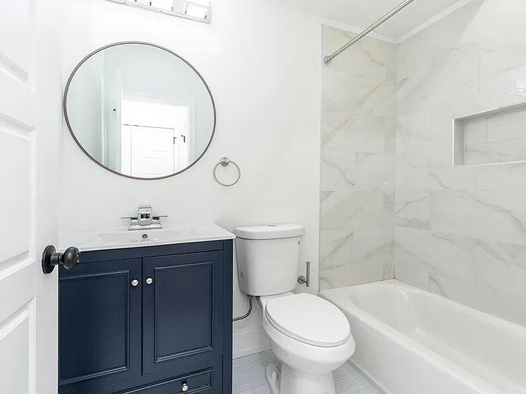 737 N 42nd St #1 — Photo 1