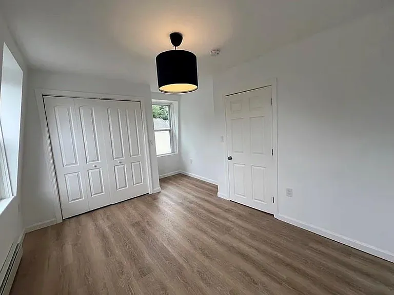 9 Turner Ave #2 — Photo 8