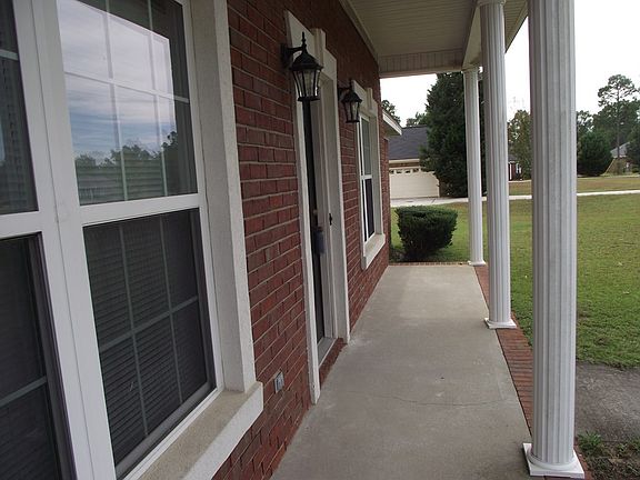 3rd image of 1229 Oakridge Plantation Drive