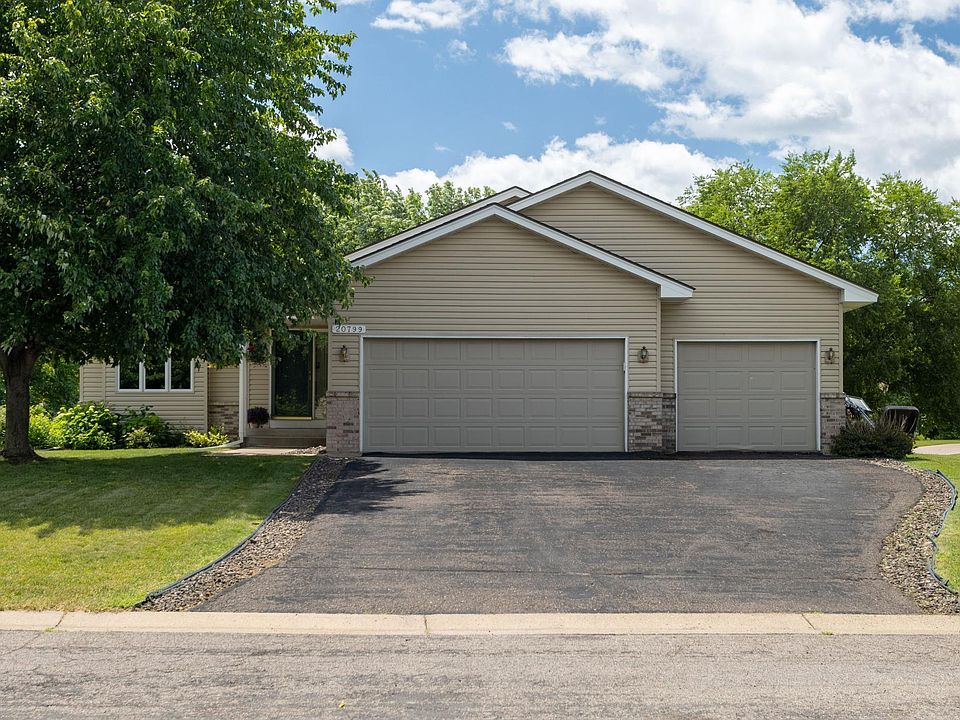 1st image of 20799 Glenbrook Ave