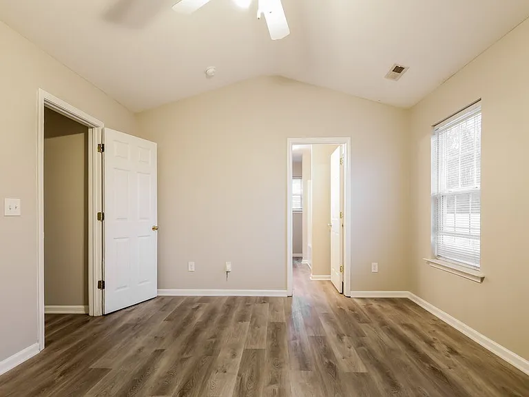 9446 Dewey Dr — Photo 9