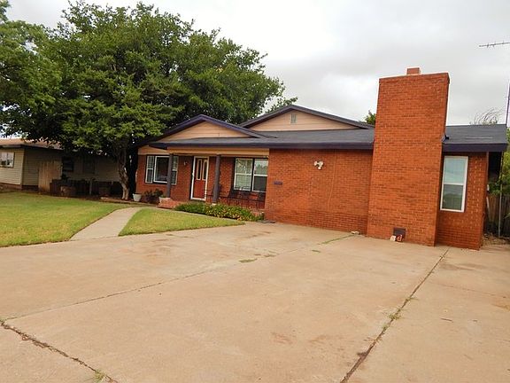 3rd image of 701 Cactus Ln