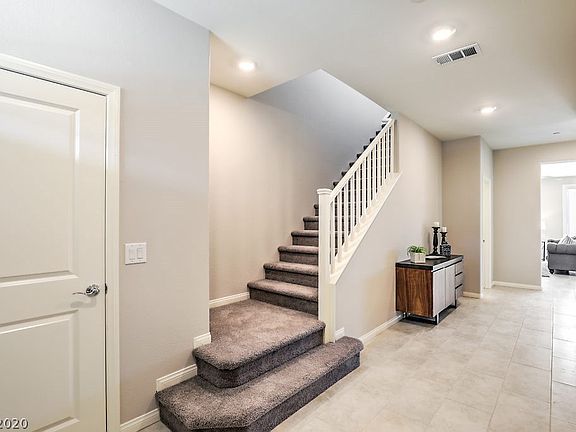 4th image of 397 Breve Court L90
