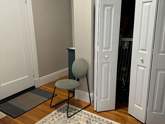 3rd image of 76 Gordon St APT 5