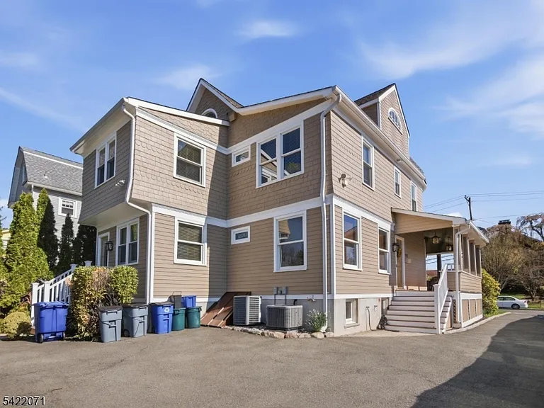 217 Prospect St #B — Photo 24