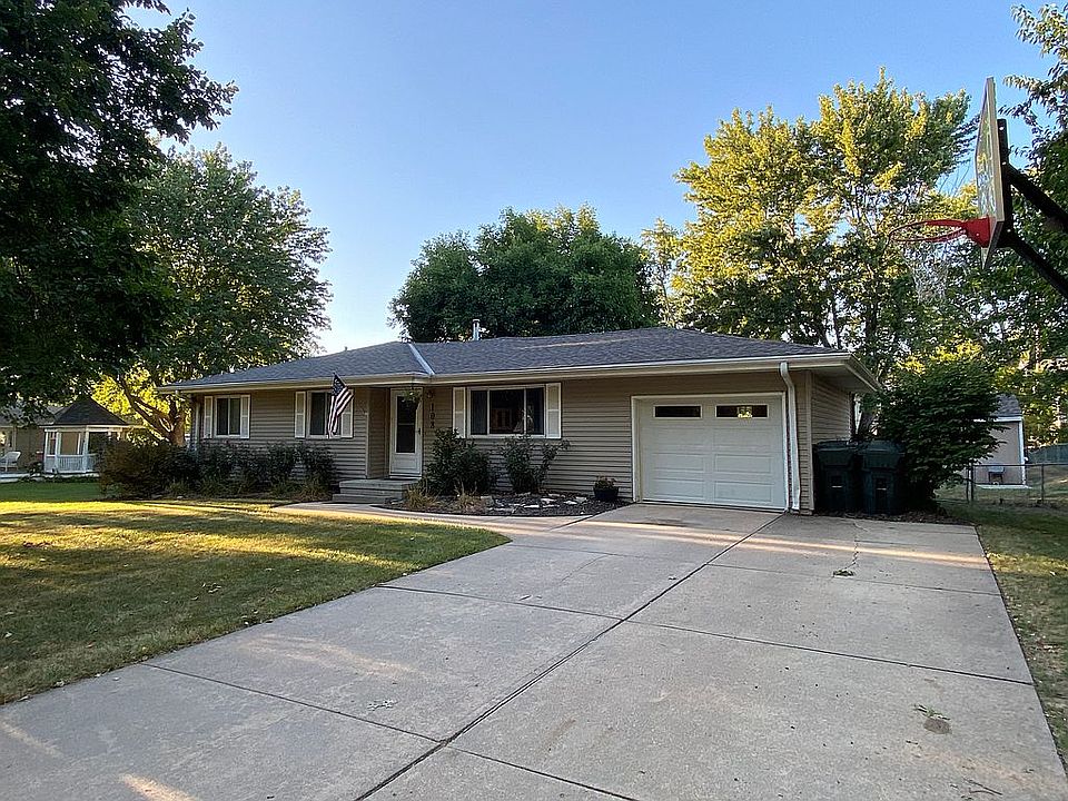 2nd image of 108 Chippewa Cir