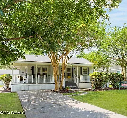 105 Southfork Dr — Photo 3