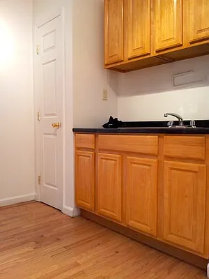 Rented by Union Square Property Management | media 12