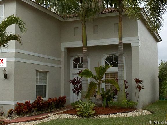 4th image of 340 SW 190th Ave