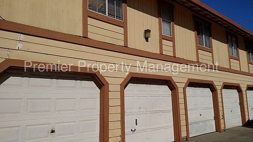 2nd image of 400 20th St APT 9