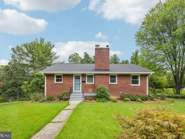 1111 Archer Ct, Alexandria, VA 22312