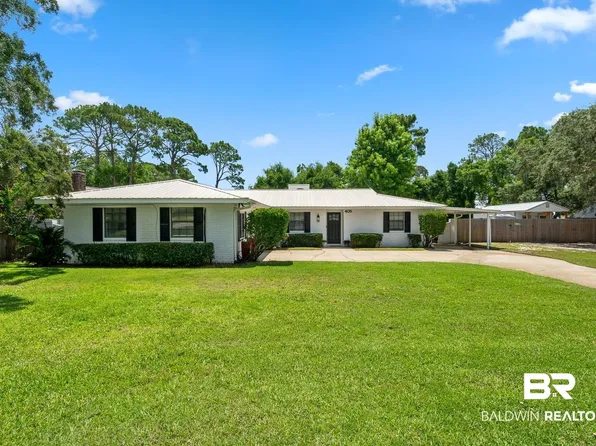 405 Hilltop Dr, Gulf Shores, AL 36542