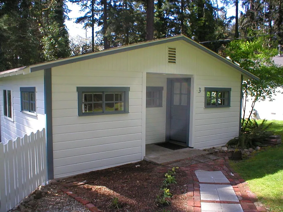 9838 American Ave SW #3