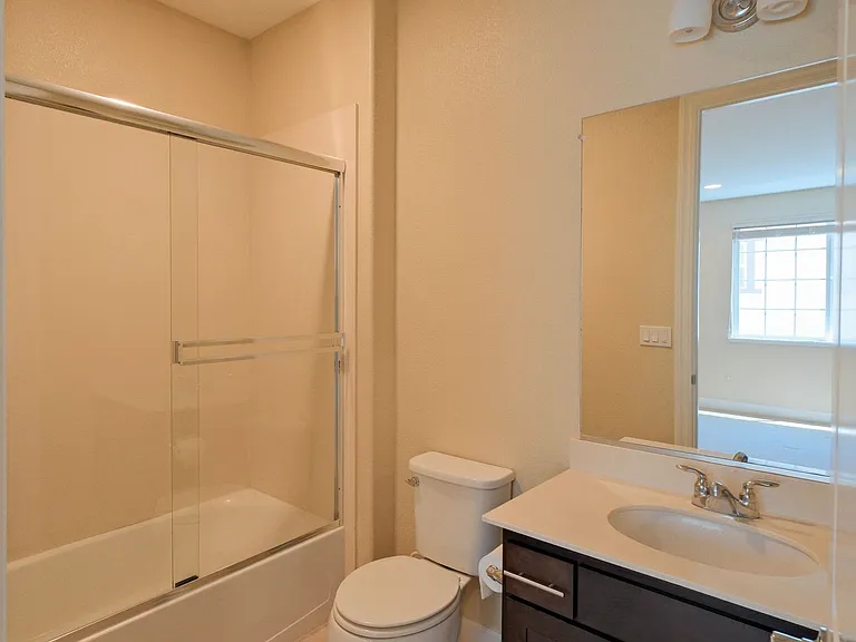 6536 Terrace Ridge Ct — Photo 23