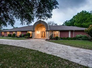 14111 Valley Creek Dr, Dallas, TX 75254