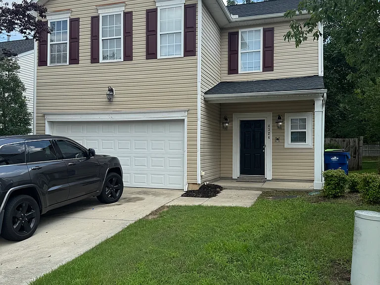 4324 Cardinal Grove Blvd — Photo 1