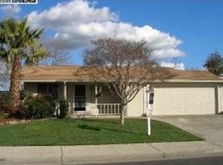 1355 Daisy Ln, Livermore, CA
