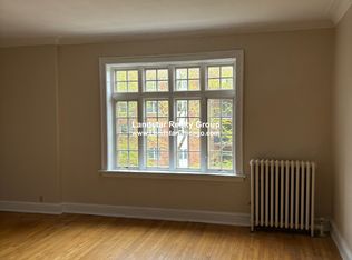 1456 Oak Ave APT 3N, Evanston, IL 60201