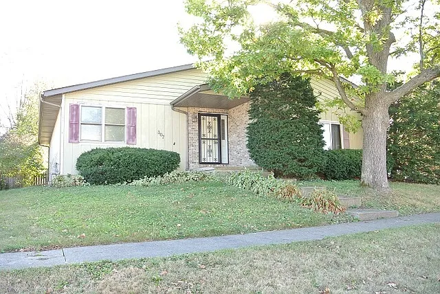 307 Warner St photo 1