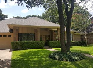 3304 Jerry Ln, Arlington, TX 76017