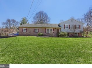 402 Kurtz Mill Rd, Mohnton, PA 19540
