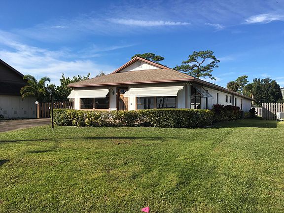 4th image of 3450 SW Saint Lucie Shores Dr