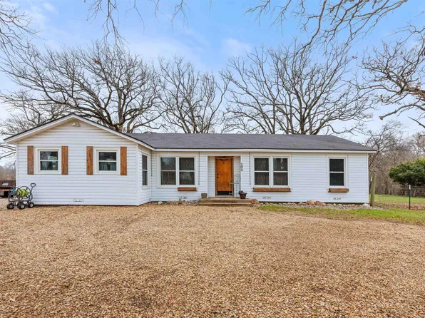 502 N Houston St, Edgewood, TX 75117