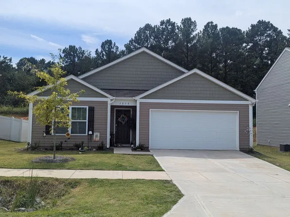 2838 Sherrills Stream Dr, Sherrills Ford, NC 28673