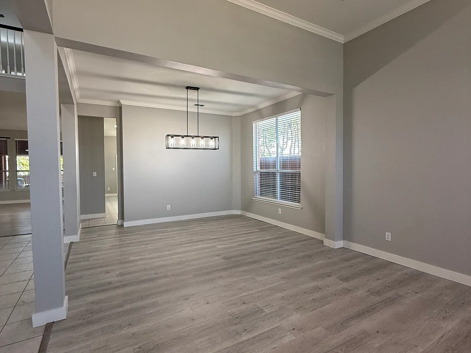 5 bed, 3967 sqft, $3,600 — Photo 3