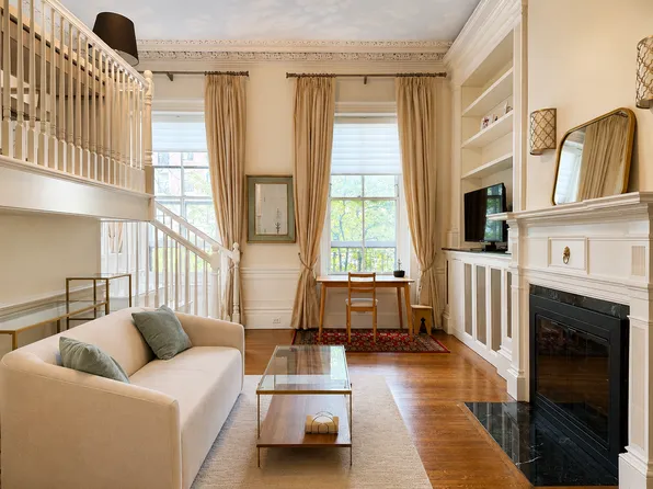 105 Beacon St APT 4, Boston, MA 02116
