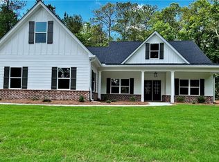 8145 Lakeview Pkwy, Villa Rica, GA 30180