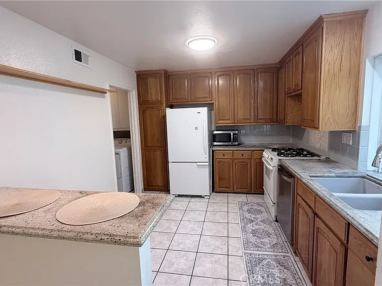 1639 Aspen Village Way — Photo 19