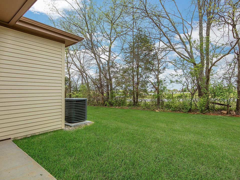 2nd image of 4066 George Buchanan Dr